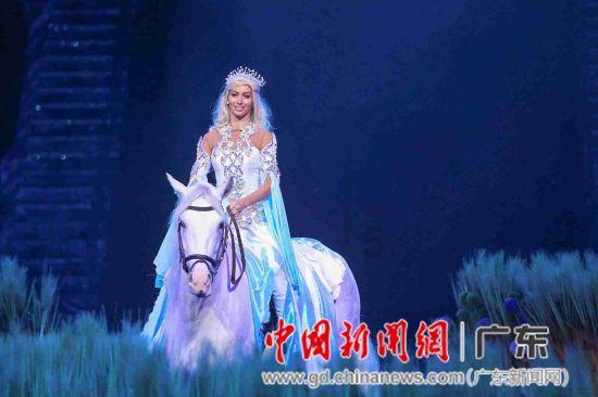 为什么网约车保险比出租车保险贵一半？游戏画面
